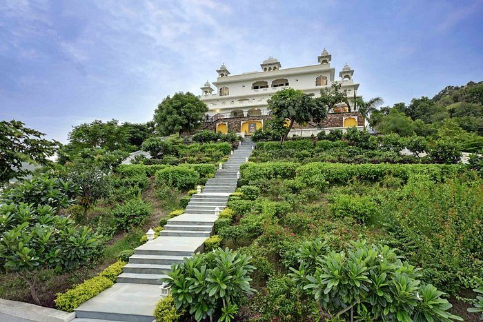 karni-mahal.jpg
